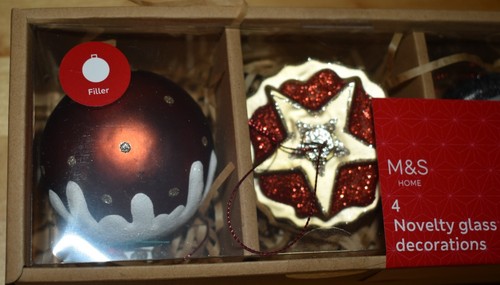 M&S 4 Novelty Glass decorations baubles tree ornaments pudding gin red green - Picture 4 of 7