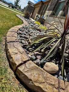 Used Random Stone Concrete Stamp – Natural Stone Texture – Decorative Curbing