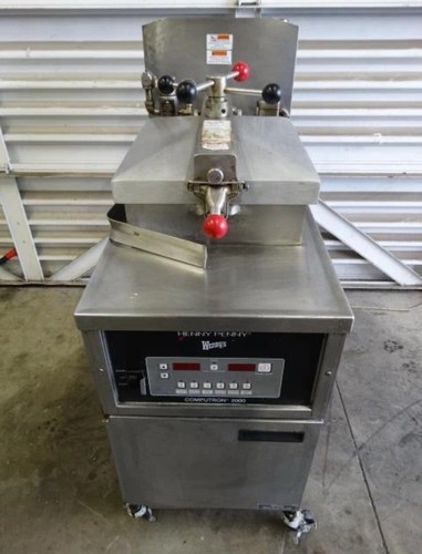 Henny Penny 600RB 600 Computron 2000 Gas Pressure Fryer 80,000 BTU Works Great
