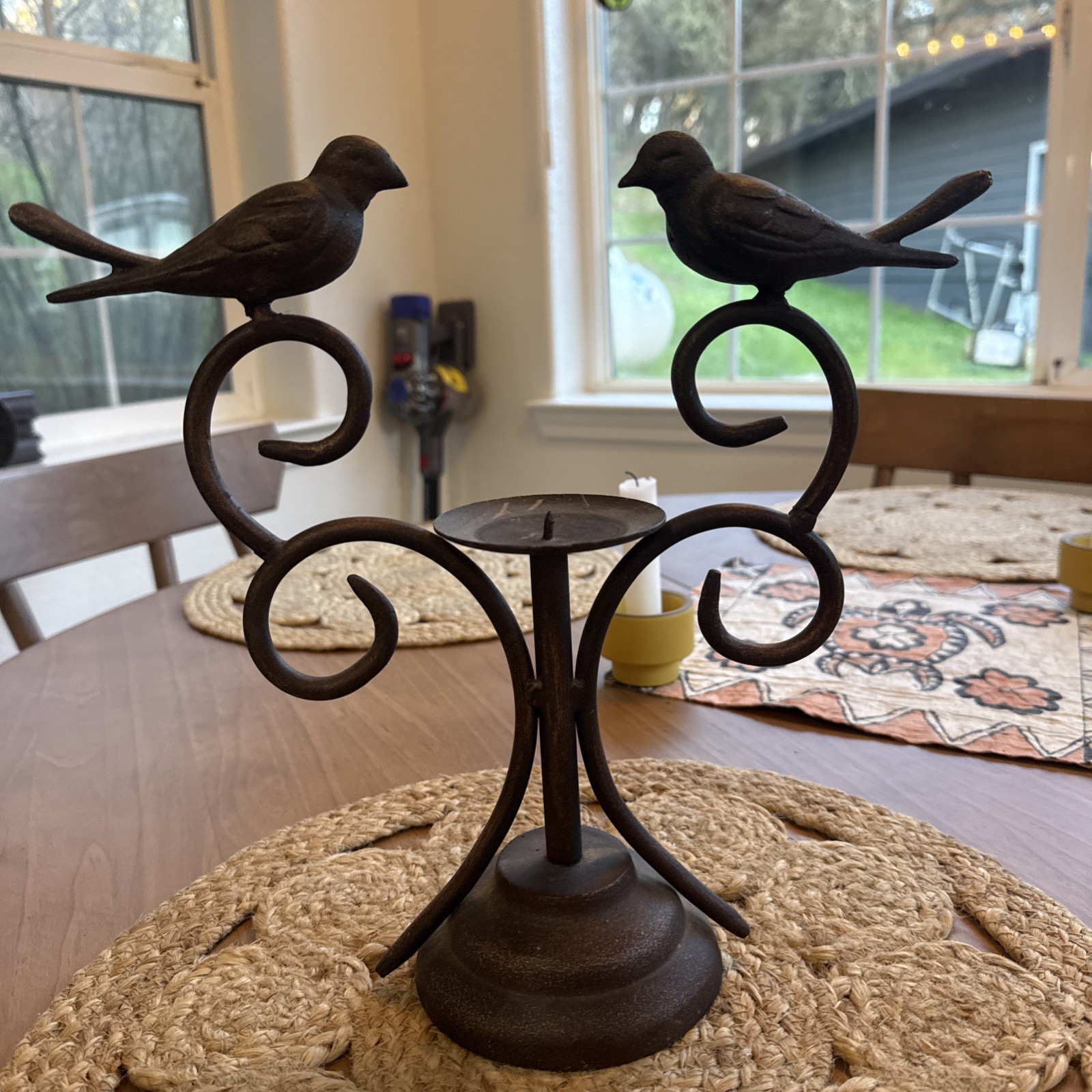 Metal With 2 Birds 11 Inches Tall And 11 Inches Wide