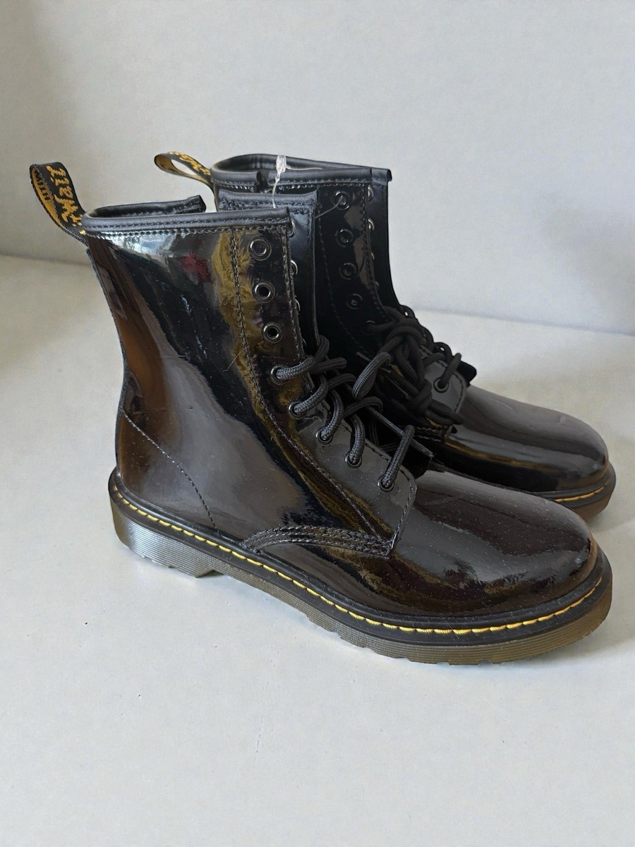 Dr. Doc Martens Boots 1460 Black Patent Leather Youth Size 6  display picture 1