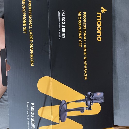 XLR Condenser Microphone with 34mm Large Diaphragm, Professional Cardioid Stu... - Picture 2 of 10