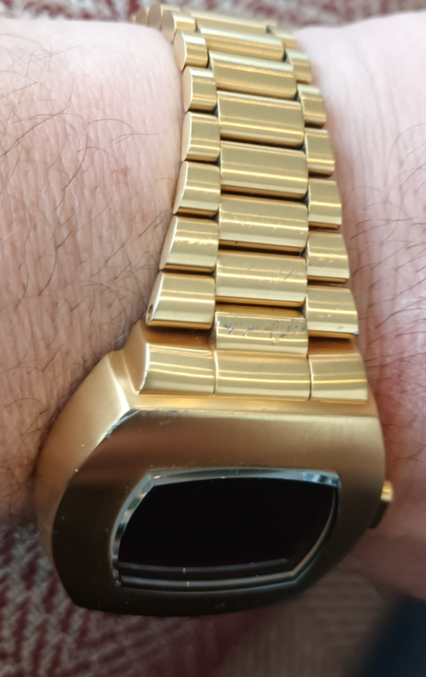 Hamilton PSR DIGITAL WATCH GOLD (RARE!) - H52424130 GOLD PVD LIMITED ...