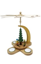 15874 - Richard Glaesser Pyramid - Skiers - 11"H x 8"W x 8"D