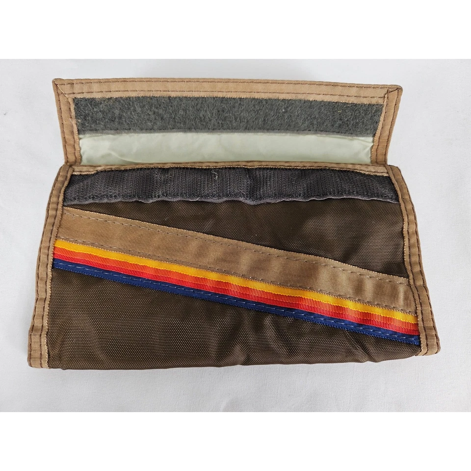 ГАВАЙСКАЯ РАДУГА 80-х ВИНТАЖНАЯ КОРИЧНЕВАЯ НЕЙЛОНОВАЯ 8 дюймов L x 4 дюйма H С ПОЛОСОЙ RAINBO - Изображение 3 из 4