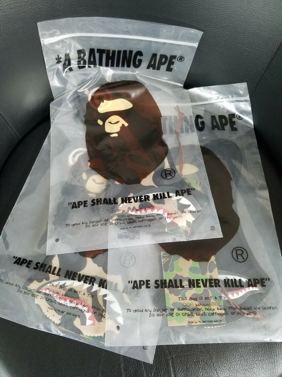 Bape shark 1st camo mask 4枚 Bape shark 1st camo mask 4枚 A BATHING APE® 1st Camo Mask | Bape
