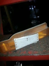 Driver Corner/Park Light Park Lamp-turn Signal SE Fits 95-99 SUNFIRE 735235