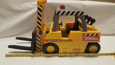 tonka mighty motorized forklift