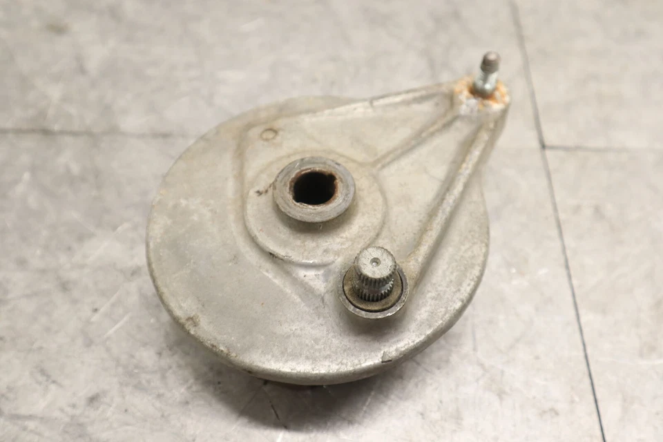 Honda CB125S 1974 OEM placa de freno trasera 43100-107-020 Foto 4 de 4