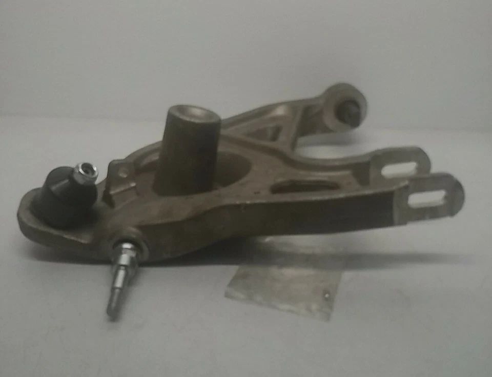 MOOG RK80350 Rear Right Lower Control Arm w/ Ball Joint – Fits GM Minivans - Image 3 of 4