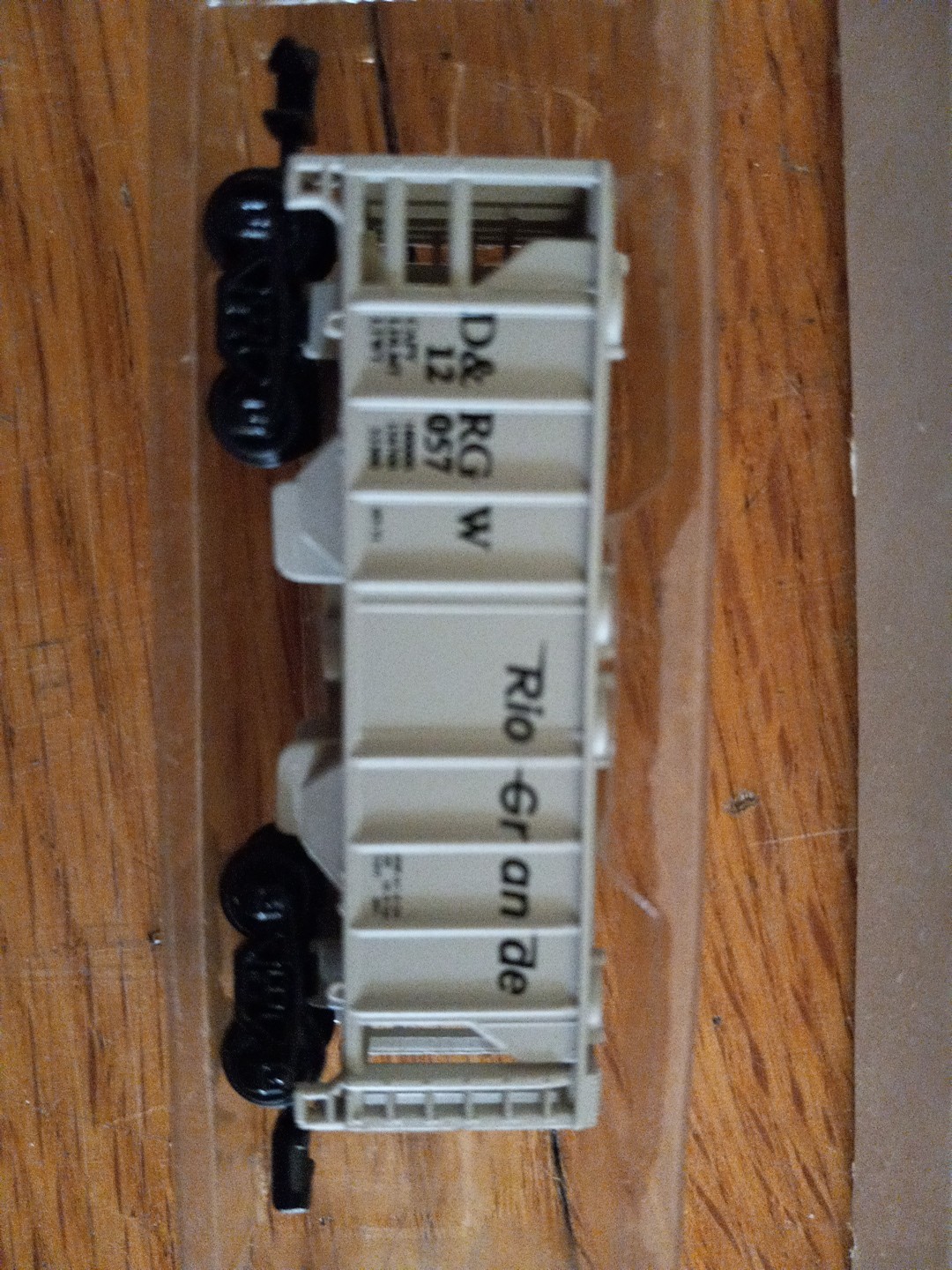 Picture 4 of 8
