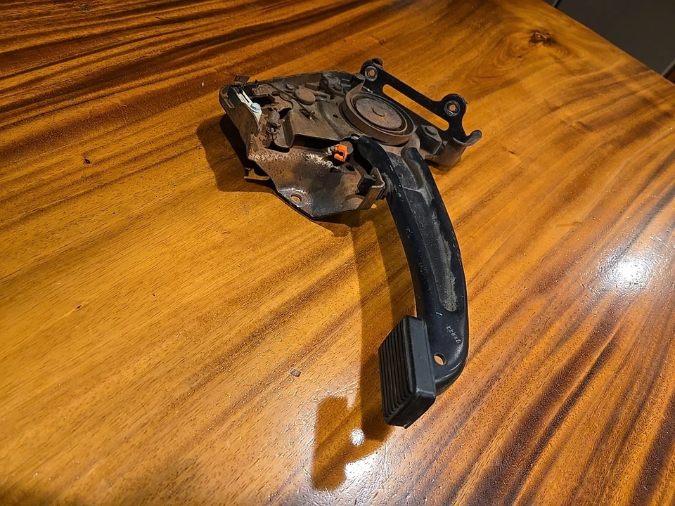 Dodge Ram 1994-1997 estacionamiento pedal de freno eléctrico OEM Foto 3 de 4