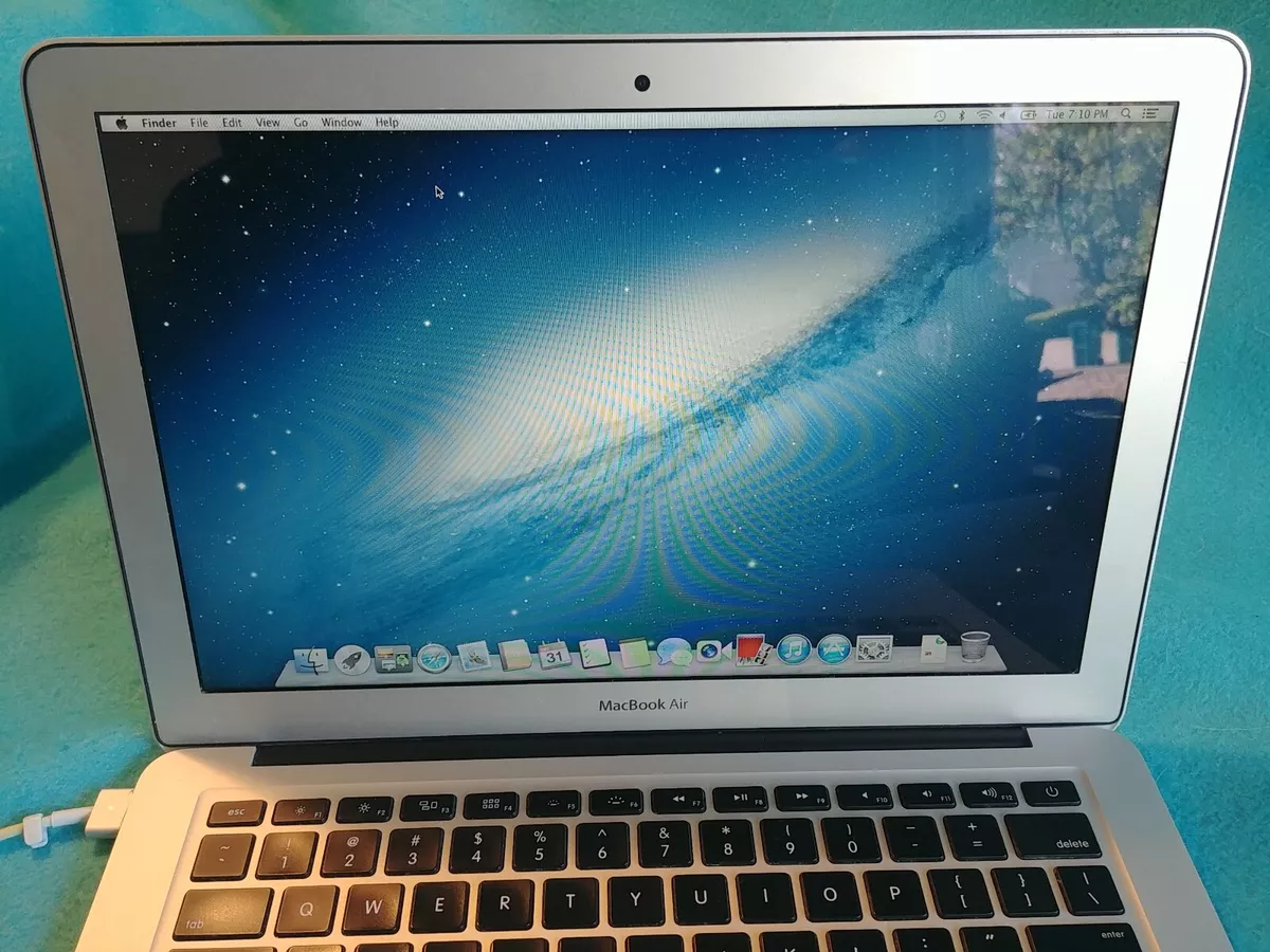 Apple MacBook Air 2012 Core i5 1.80GHz 4GB RAM 128GB SSD OS X - Bad Battery