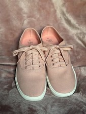 NWOB Time and Tru Pink  Blue Memory Foam Canvas Sneakers Size 8 2 Pair 