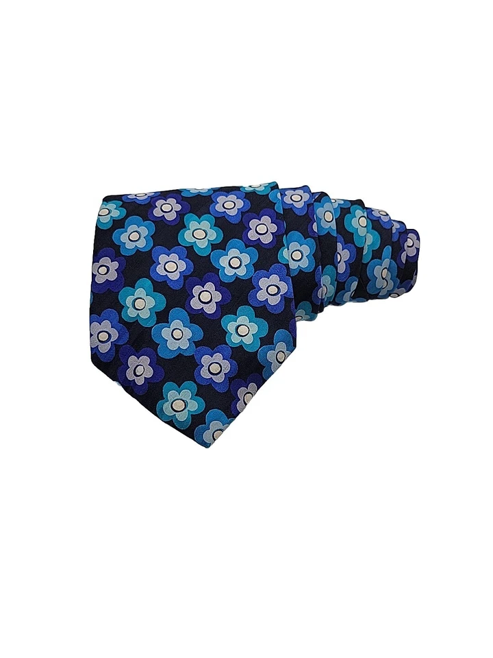 GAP Floral Tie 100% Silk Necktie 57" x 3.5" Made In The USA Navy Blues & White - Image 2 of 4
