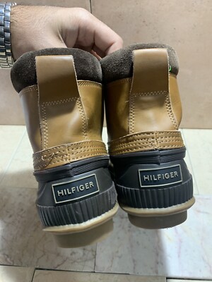 Tommy Hilfiger Sz 8 Men display picture 3