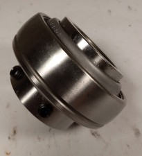 1 NEW PEER UC206-18 INSERT BEARING NNB  MAKE OFFER  