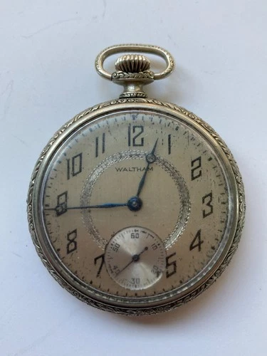 Antique WALTHAM Pocket Watch Pre-Owned Runs (33-151)