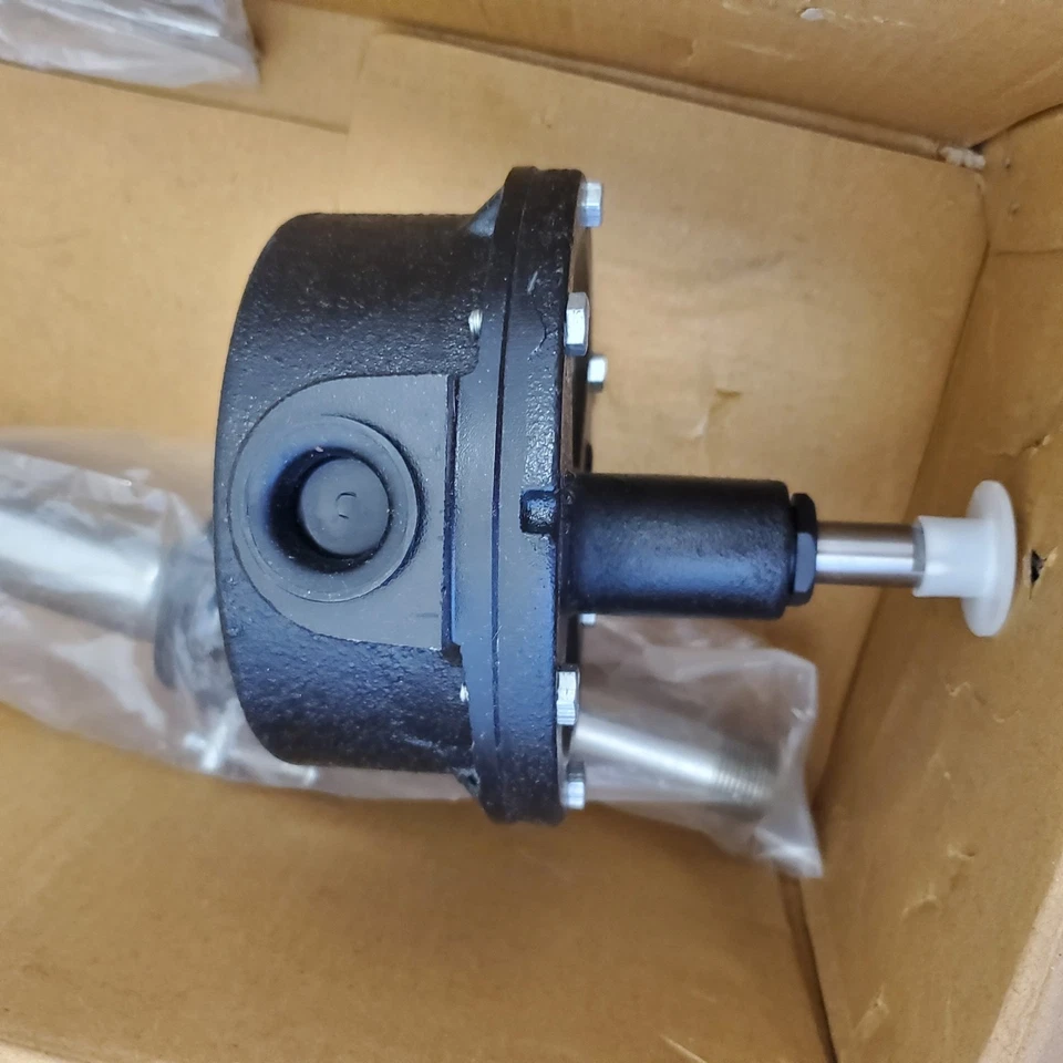 Modelo Dayton: -4VCR2 tambor retardante y bomba de barril LOTE-1082 Foto 3 de 4