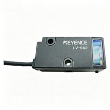 New In Box KEYENCE LV-S62 Laser Sensor