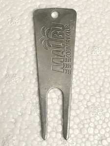 Malibu Country Club LACC Divot Tool