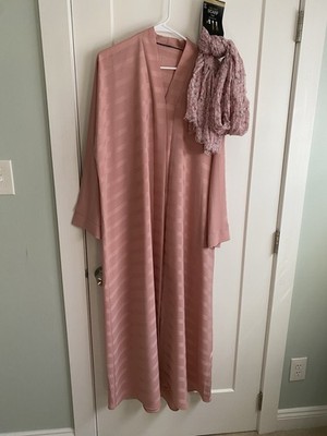 Pakistani pink abaya ,stylish and front open and 2 piece 