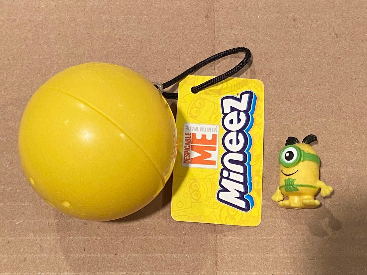 Despicable Me Mineez Surprise Mini Figure (No Checklist) *NEW* ii1