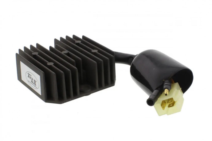 Régulateur de tension de rechange TOURMAX pour réparer circuit HONDA SLR 650