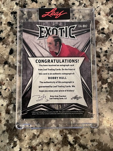 2022 Leaf Exotic Zebra Bobby Hull Auto 5/9 Blackhawks - Picture 2 of 2