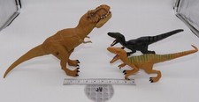 Lot Jurassic World Tyrannosaurus Rex Velociraptor Raptor Dinosaur Figure T-Rex