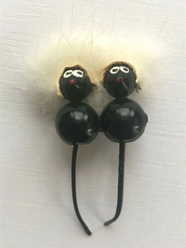 Vintage Brooch - Unique and Quirky Twin Monkey Brooch - 1960's - Picture 2 of 4