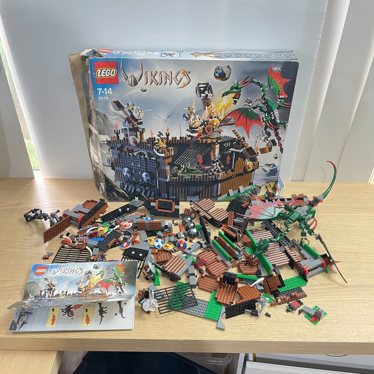 Lego Set Lego Vikings 7019 LEGO Vikings Viking Fortress The Fafnir