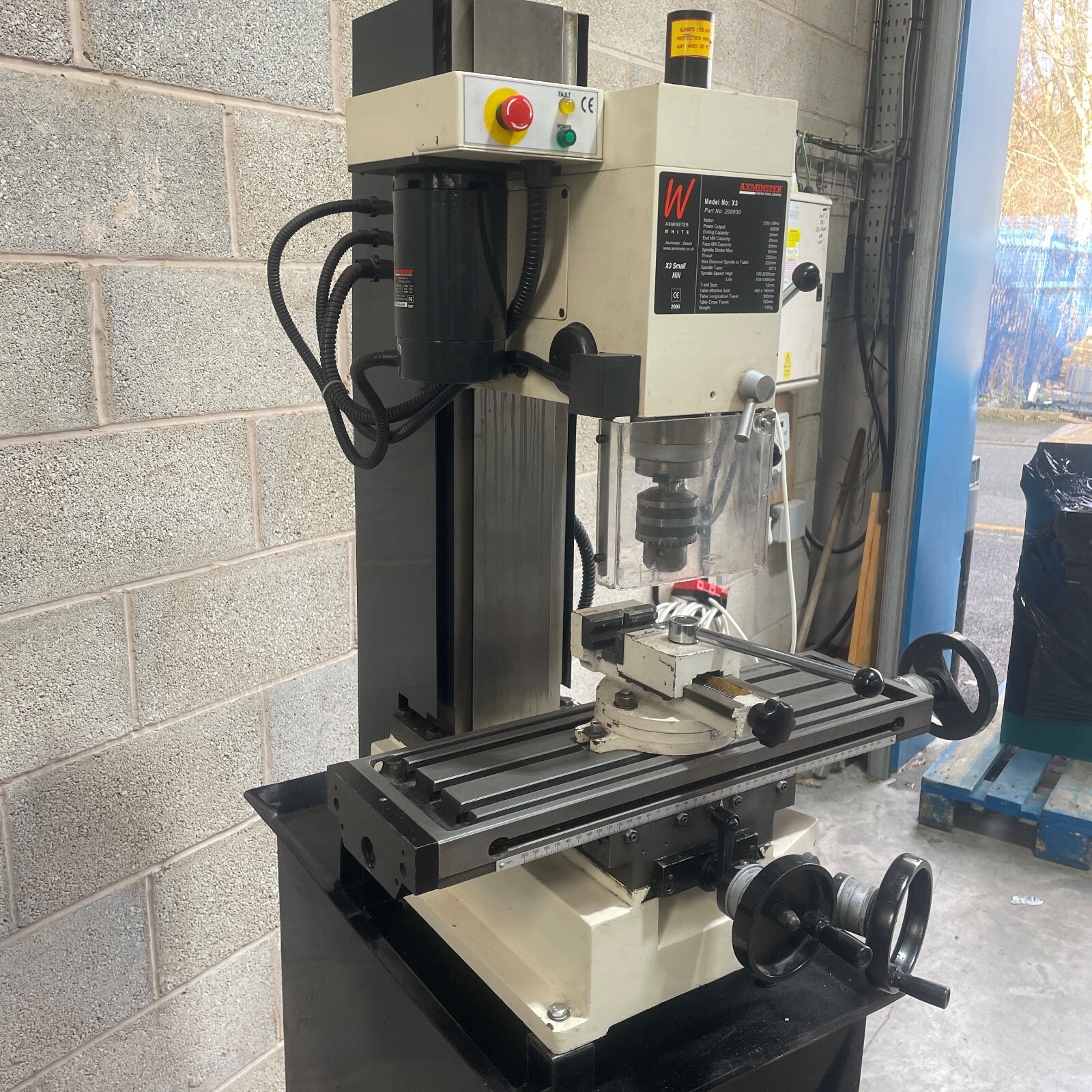 Axminster X3 Milling Machine on Stand 230v eBay