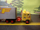 Consolidated Freightways 1950's Custom Moving Vans Freightliner 40 FT Trailer HO — photo 4
