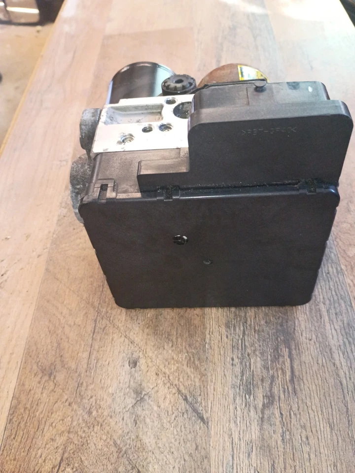 Conjunto de bomba ABS de freno antibloqueo híbrido Toyota Camry 2007-2011 44510-30270 Foto 4 de 4