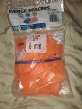 100 WEDGE SPACERS for Tile ~ 1/4" 6mm ORANGE Plastic TAVY 5106 ~~ R849