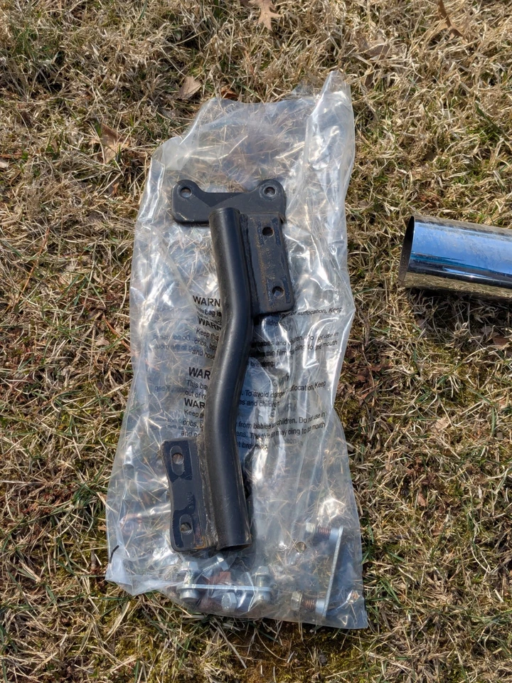 Escape Cobra Dragster - Yamaha V-Star 1100 personalizado - XVS 1100 - usado  Foto 3 de 3