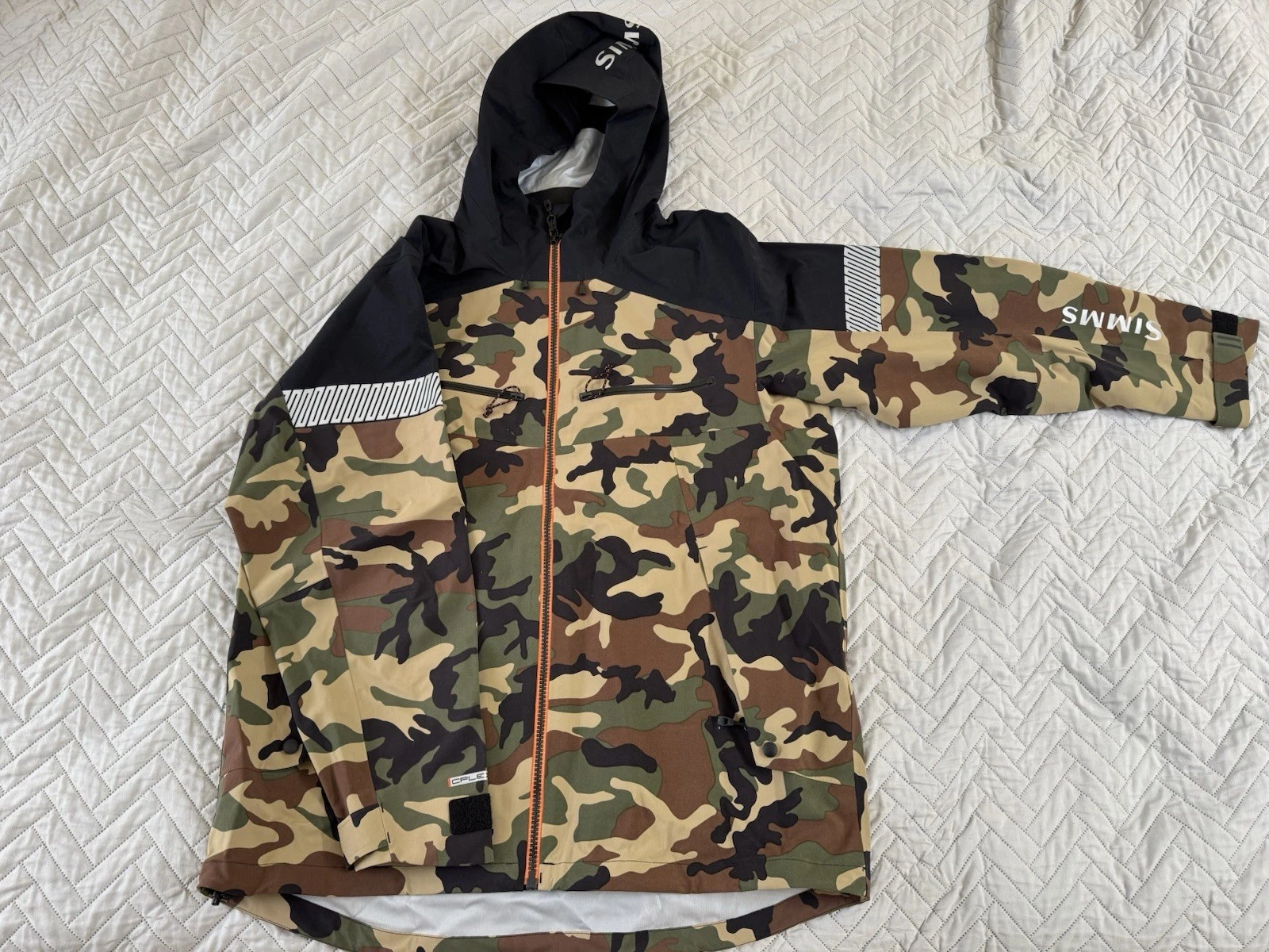 Simms CX Fishing Jacket Men's Size XL
Opens in a new window or tab