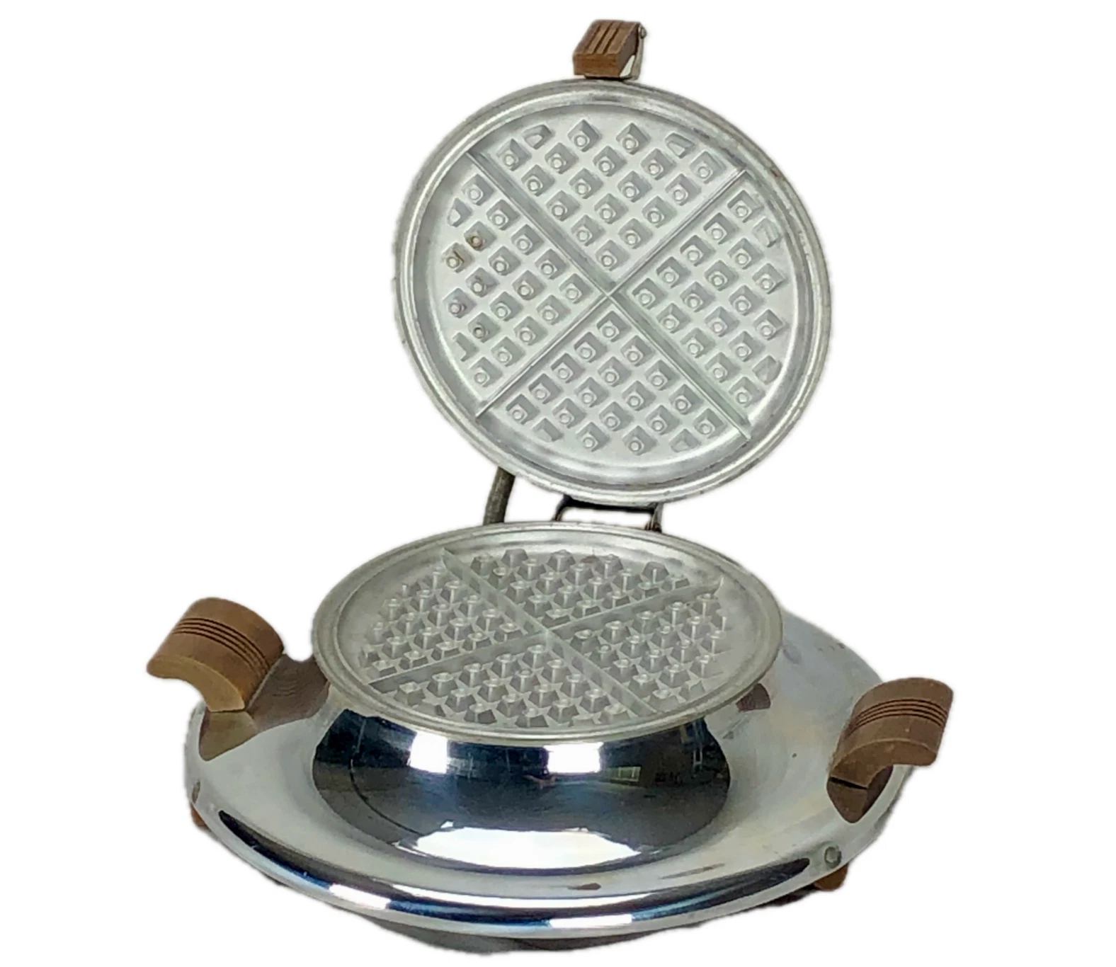 Superlectric Waffle Iron No. 707x by Superior Electric w/ Wood Handles Vintage