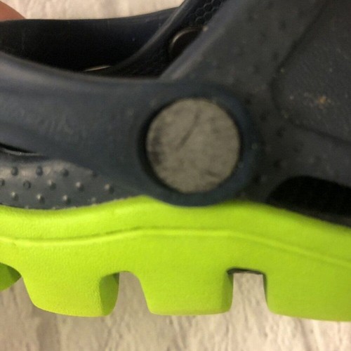 Zuecos deportivos Crocs talla 4/5 azul y verde - Imagen 3 de 8