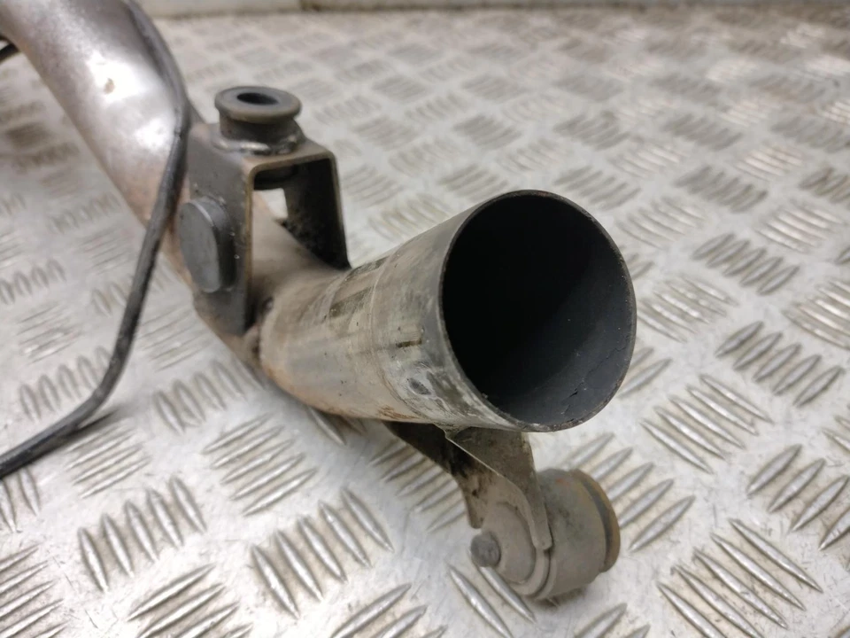 Triumph Sprint ST 955I 2004 tubos de escape Foto 3 de 4