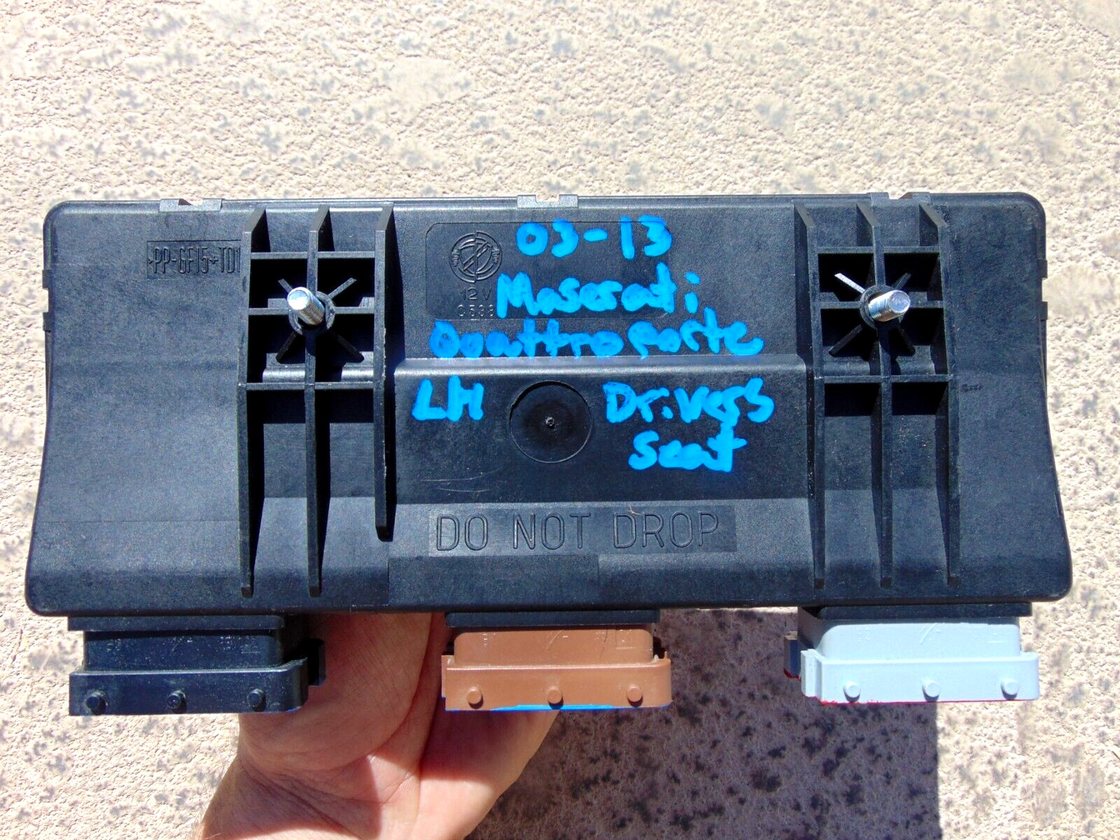 03-13 Maserati Quattroporte Front Left Driver Seat Control Module 30100077 OEM