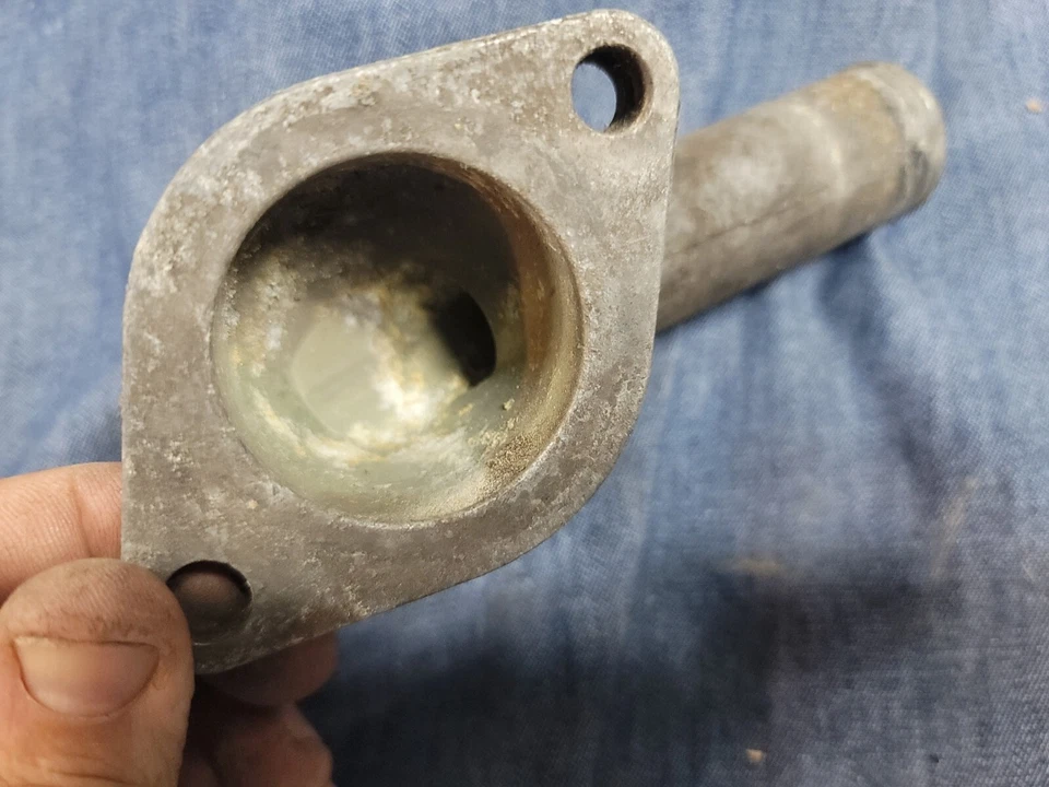 GM Termostato Carcasa Cuello Agua 14084383 1985-1991 Chevrolet Corvette Camaro Foto 4 de 4