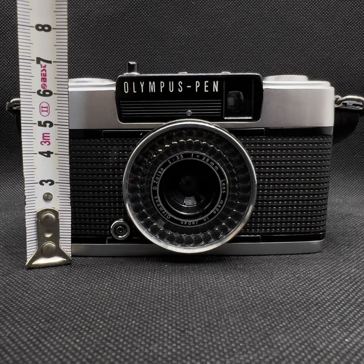 Vintage 1973 Camera Olympus-pen EE-3 Film Zuiko 3.5 28mm Vintage 1973 Camera Olympus-pen EE-3 Film Zuiko 3.5 28mm