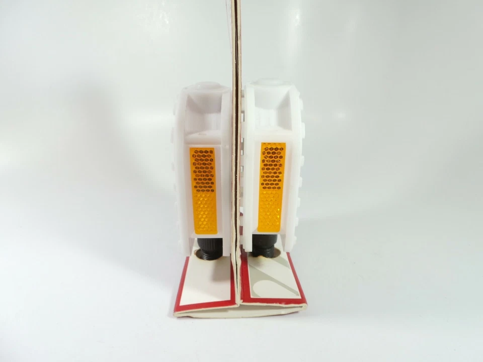 NUEVO ETC Resina Niños Bicicleta de Montaña Pedales - Par Blanco Foto 2 de 2