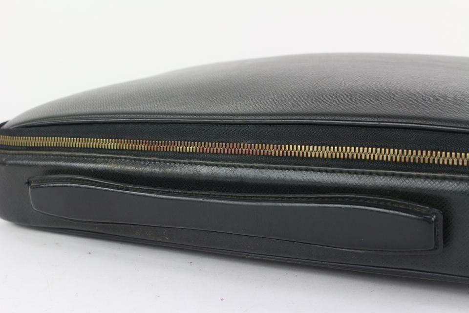 Louis Vuitton Black Taiga Leather Odessa Laptop Bag 917lv17