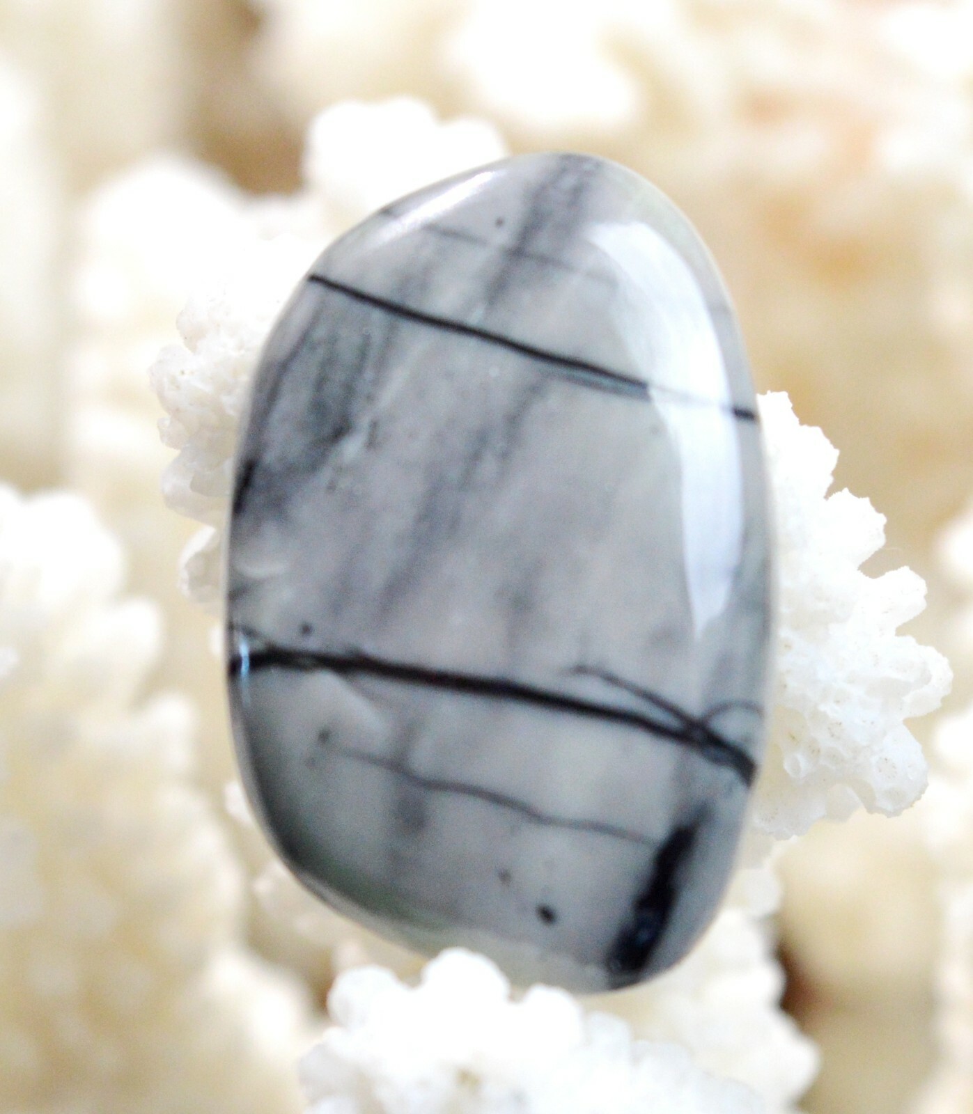 Jaspe Picasso pierre naturelle d'Utah cabochon 25 carats poétique aux motifs abstraits AW87