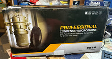 PROFESSIONAL CONDENSOR MICROPHONE--STREAMING/PODCAST EQUIPMENT--OPEN BOX