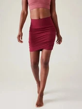Athleta Transcend Skort Women's Burgundy Active Casual Stretch Skirt Size S