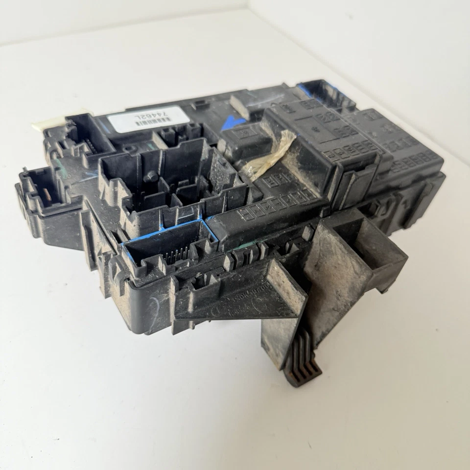 2011 FORD F-150 MULTIFUNCTION FUSE BOX RELAY POWER DC3T-14B476-BC OEM - Imagem 2 de 4